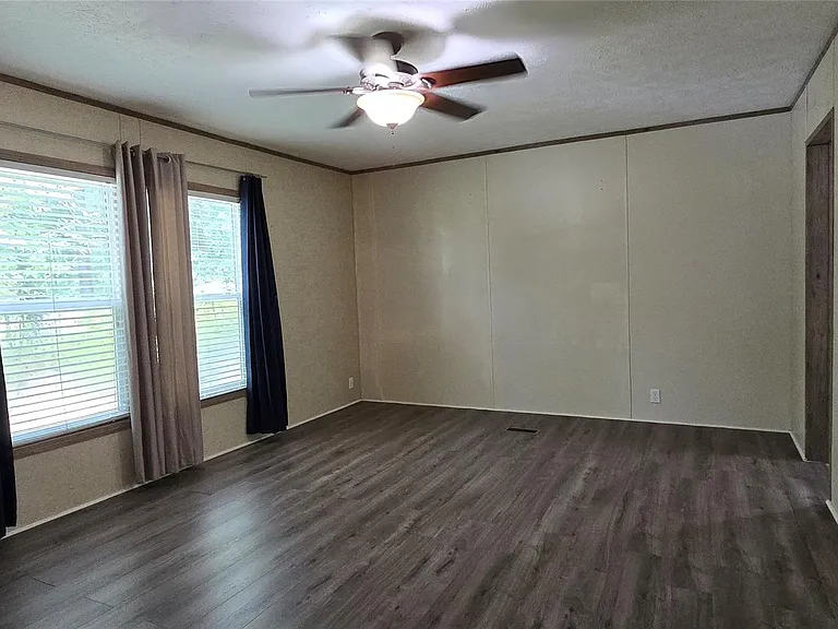 30605 Nichols Sawmill Rd — Photo 4
