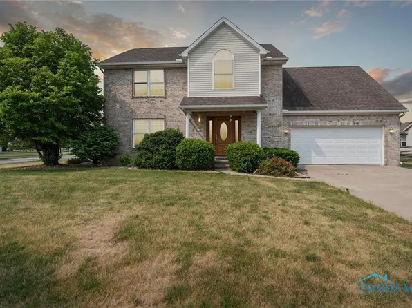7963 Meadowview Ln, Waterville, OH 43566