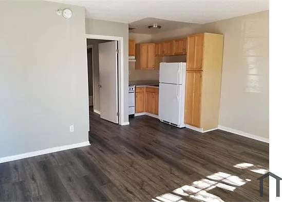 2080 Newport Blvd #219 — Photo 3