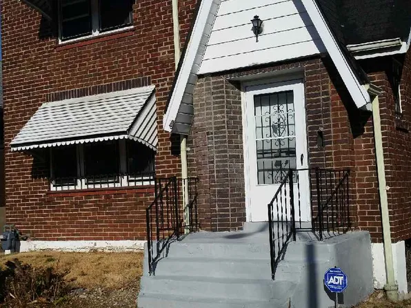 5831 Saloma Ave, Saint Louis, MO 63120