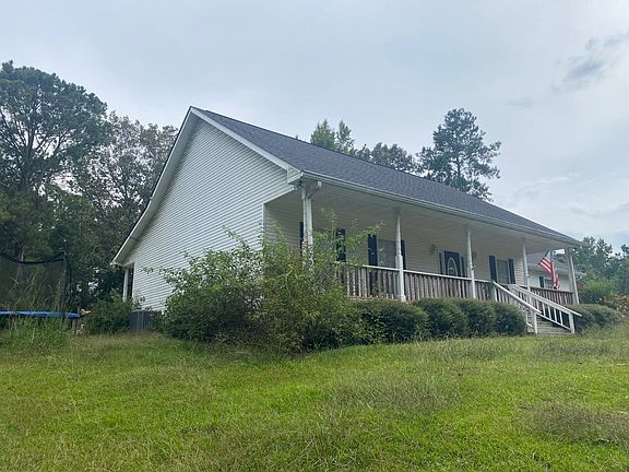 4th image of 3982 Campground Rd