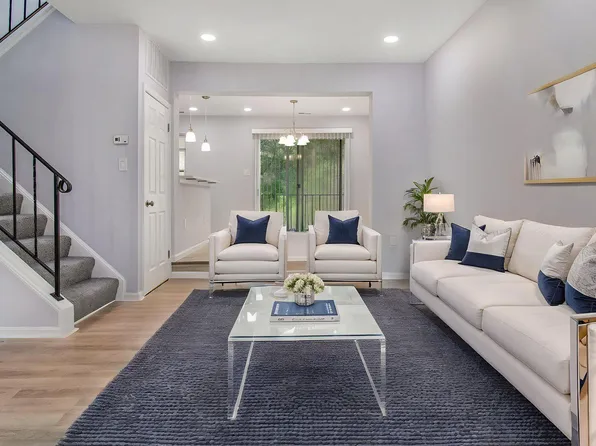 5757 Falkland Pl, Capitol Heights, MD 20743