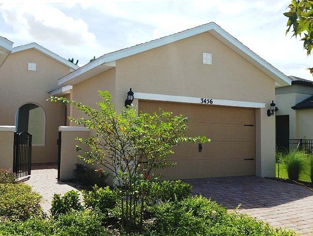 1st image of 3395 Fallbrook Dr