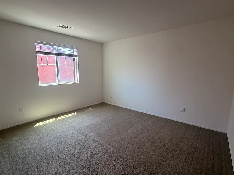 14537 Badger Ln — Photo 21