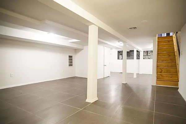 Sold by Compass | media 9