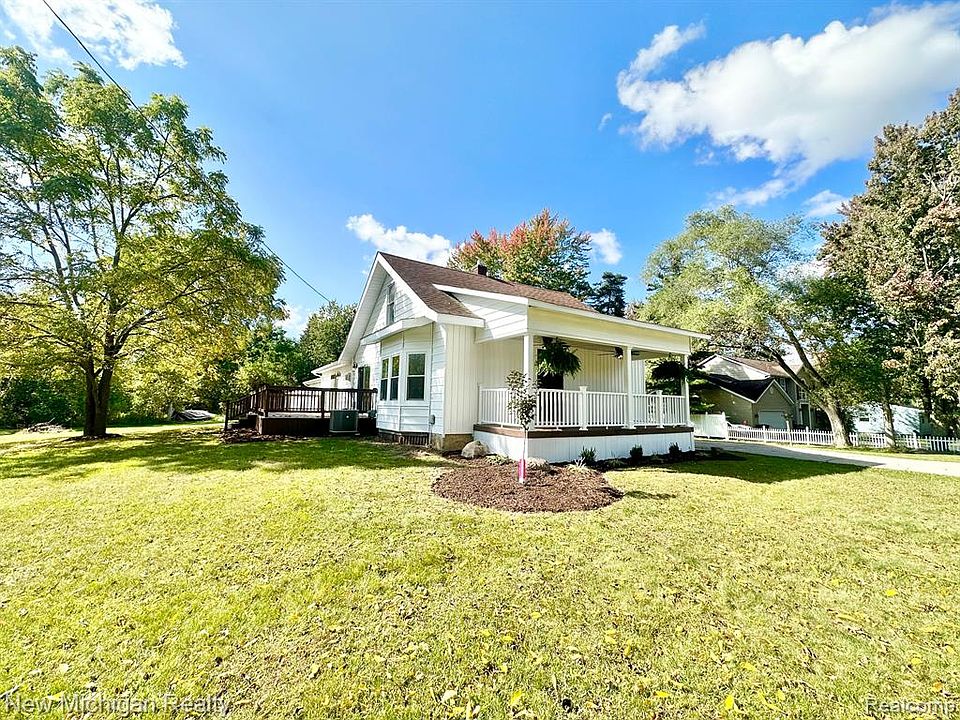 5134 Wakefield Rd, Grand Blanc, MI 48439 | MLS #20230081338 | Zillow