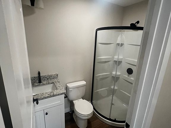 5th image of 110 Union St Unit 2B