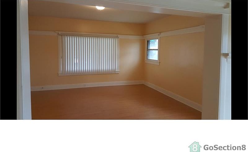 1st image of 605 Cedar Ave APT 1