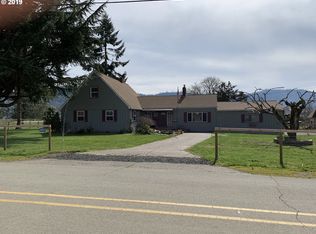 501 NE Brosi Orchard Rd, Winston, OR 97496