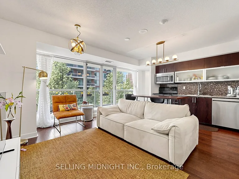 80 Western Battery Rd #307 — Photo 3