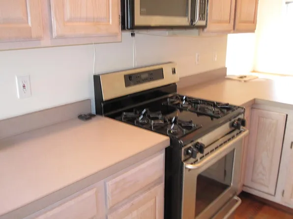 3 Judge St, Roxbury, MA 02120