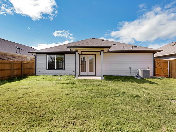 4th image of 209 Elm Creek Dr #1