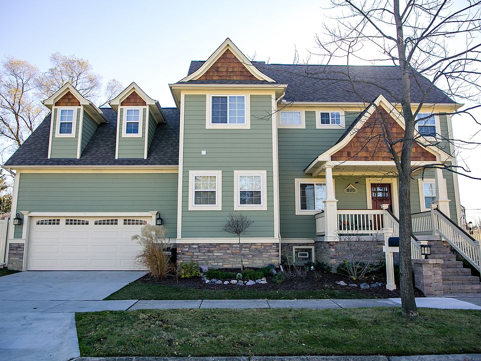 1st image of 825 W Houstonia Ave
