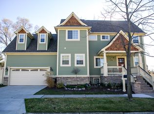 825 W Houstonia Ave, Royal Oak, MI 48073