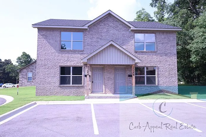 324 Drake St #A — Photo 4
