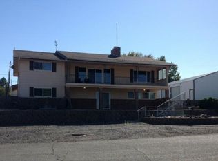 274 Madison St, Umatilla, OR 97882