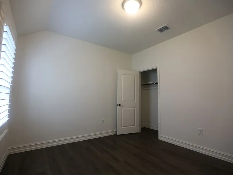 3412 Marginal Dr — Photo 51