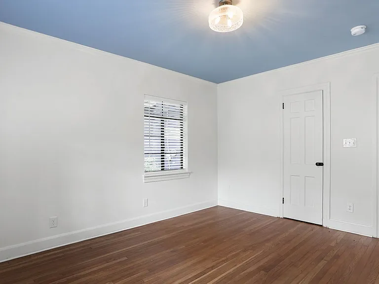 404 Gordonston Ave — Photo 16
