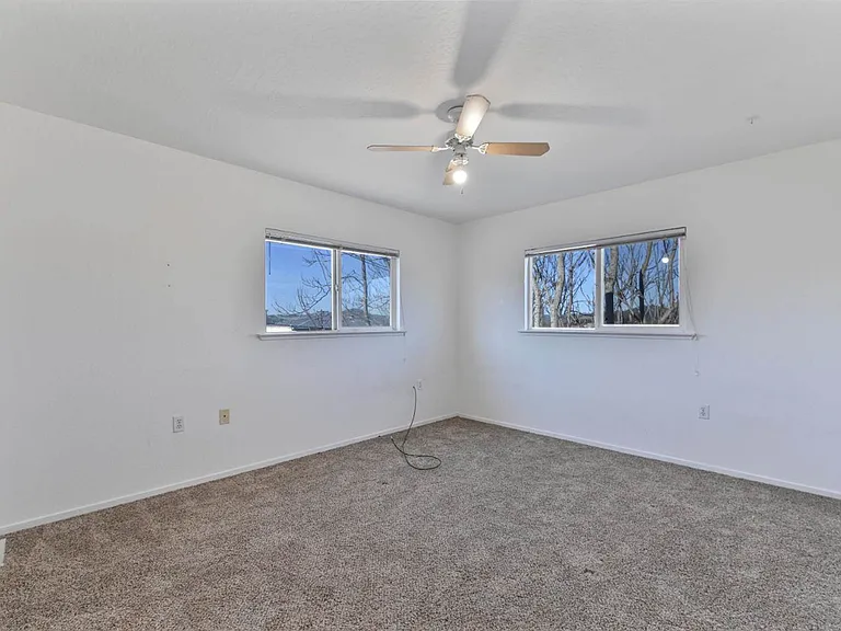 49 Gatewood Ave — Photo 14