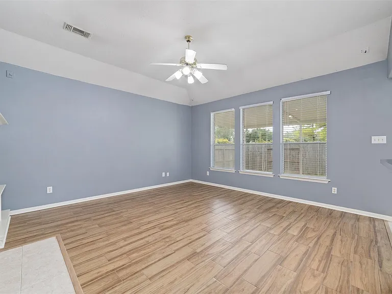 3130 Orchard Bend Dr — Photo 16