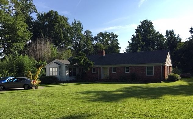 Large & private yard