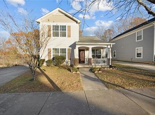 825 Hopewell St, High Point, NC 27263