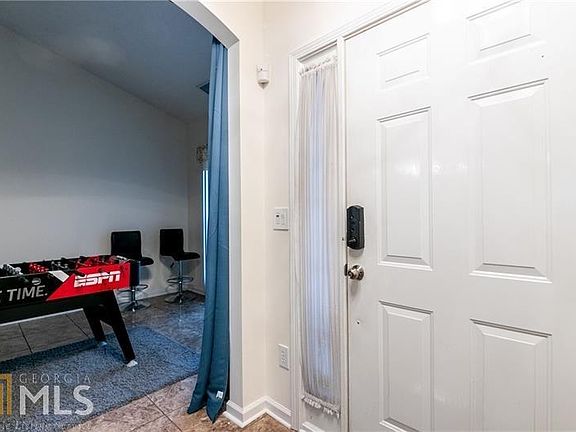 4th image of 732 Clairidge Oak Ct