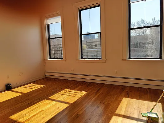 Rented by Brick Real Estate | media 9