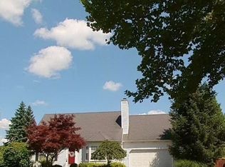 1342 Gill Ct, Twinsburg, OH 44087