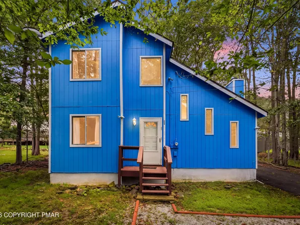 7171 Robinwood Dr, Tobyhanna, PA 18466