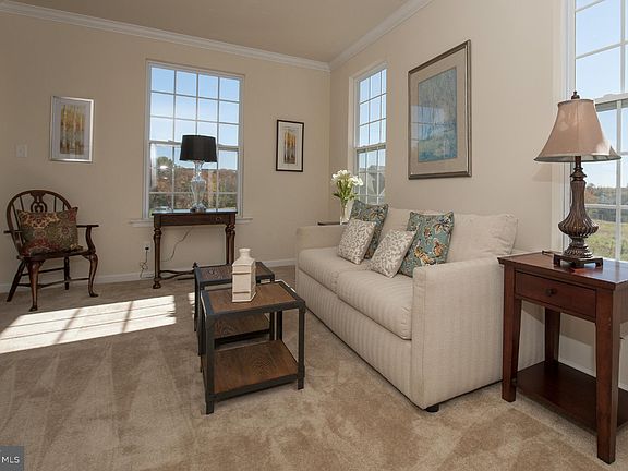 5th image of 144 Patriot Ln