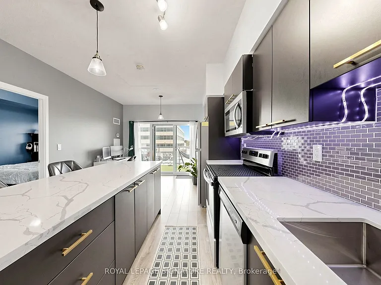 2150 Lawrence Ave E #208 — Photo 11