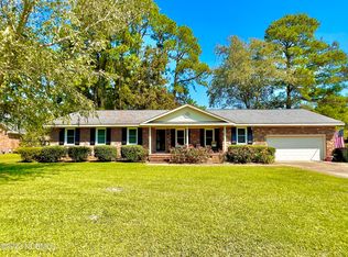 2813 Oakland Dr, Kinston, NC 28504