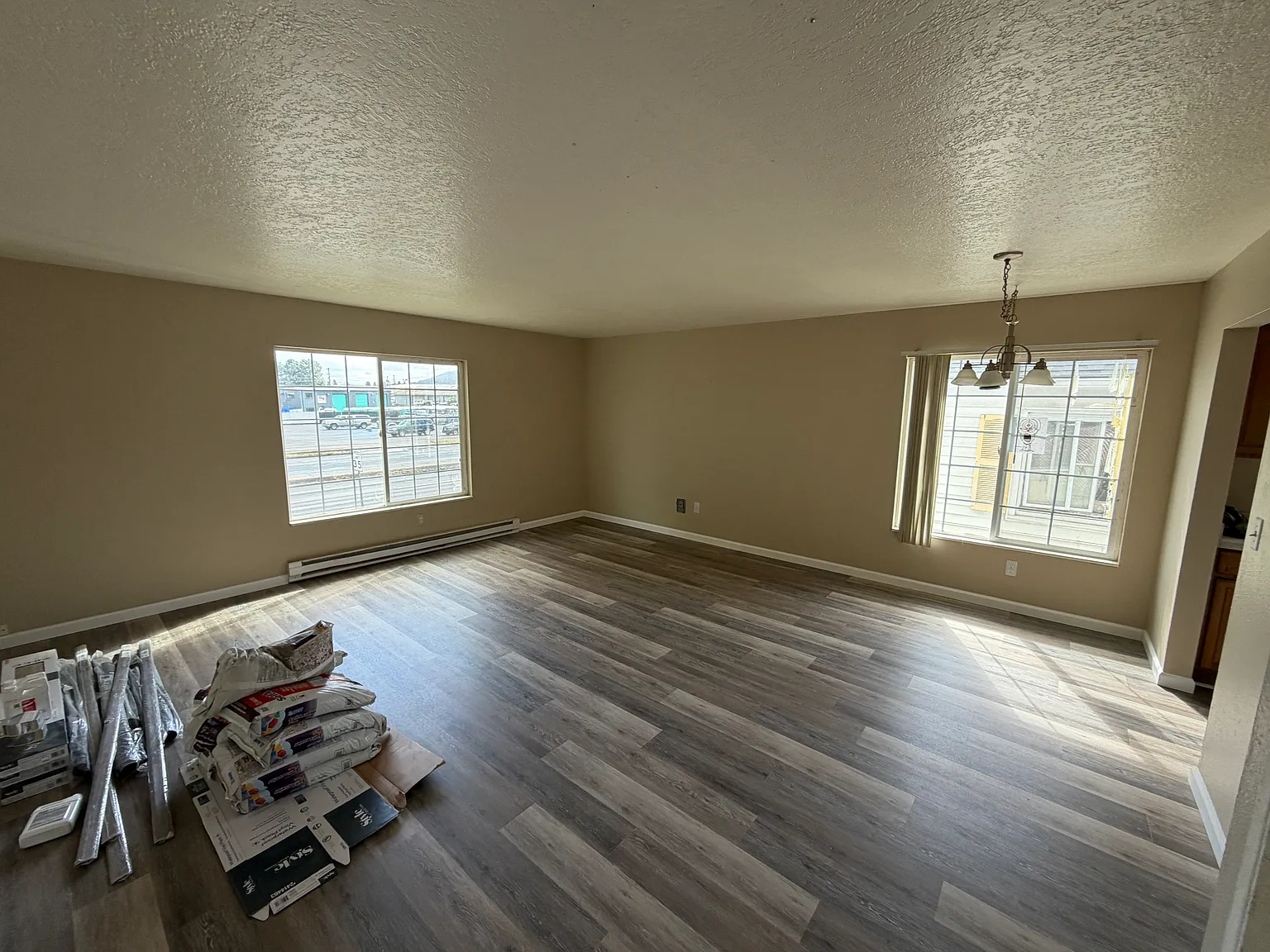 2 bed, 876 sqft, $1,300 — Photo 4