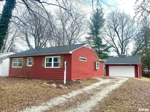 1660 Elmwood St, Jacksonville, IL 62650