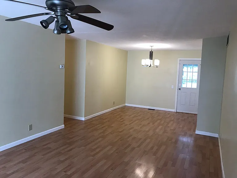 1318 Ranchland Dr — Photo 8