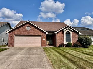 304 S Stonegate Dr, Muncie, IN 47304
