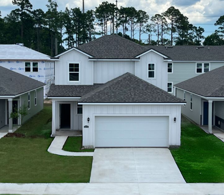 1st image of 14761 Cashew Ave