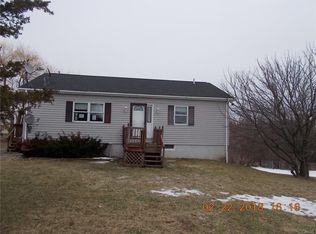15662 Clark Rd, Sackets Harbor, NY 13685