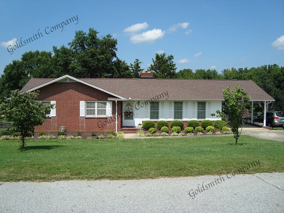 21 Northway Dr