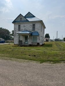 414 Pacific St, Walnut, IA, 51577