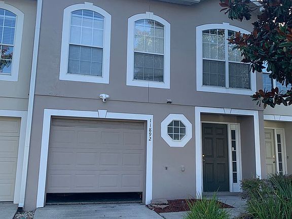 2nd image of 11892 Lake Bend Cir