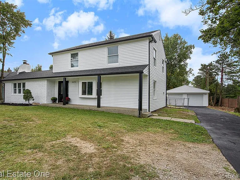 51275 Seven Mile Rd — Photo 3