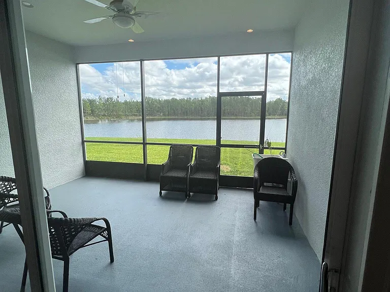20417 Walnut Grove Ln — Photo 4