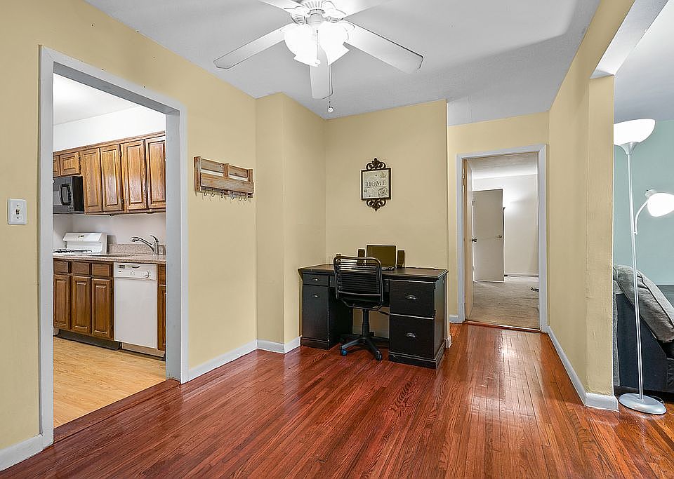 1st image of 31 Fieldstone Dr APT B2