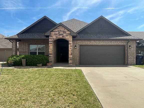 2nd image of 8312 NW 141st Cir