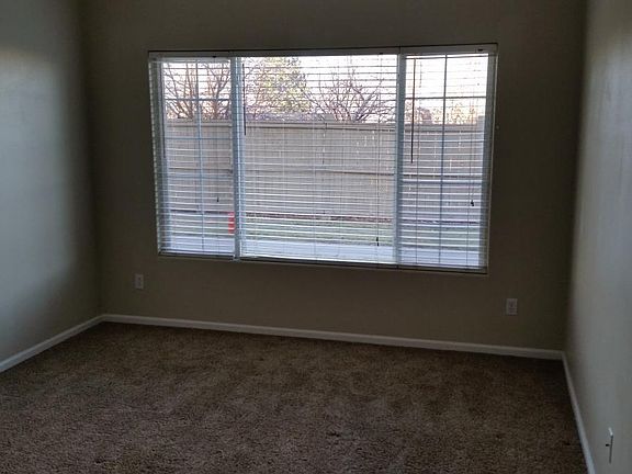 large master bedroom