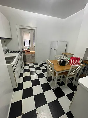 Rented by Prince Real Estate Associates LLC | media 13