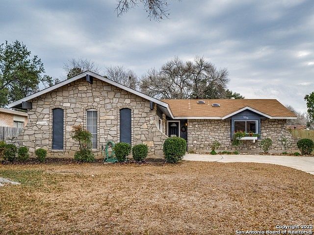 1st image of 12310 La Albada St