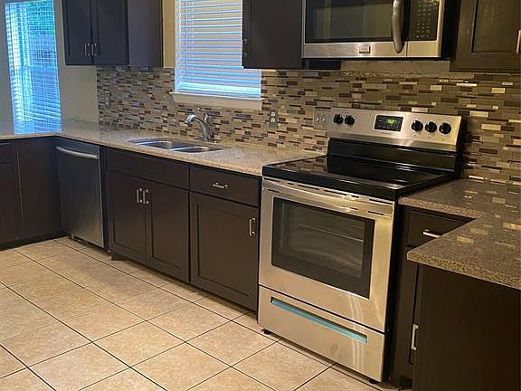 4th image of 10322 Clark Tower Ln